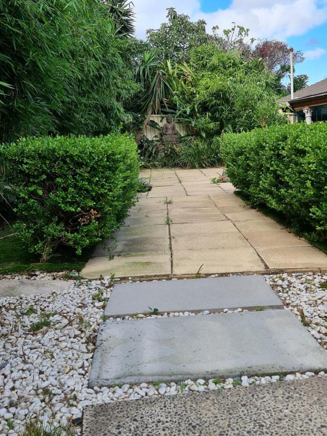 Bamboo House, Close To The City & Airport & Train Station And Brighton Le Sands Beach Sydney Exterior photo