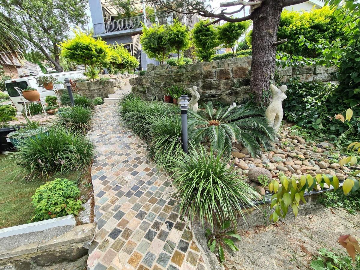 Bamboo House, Close To The City & Airport & Train Station And Brighton Le Sands Beach Sydney Exterior photo